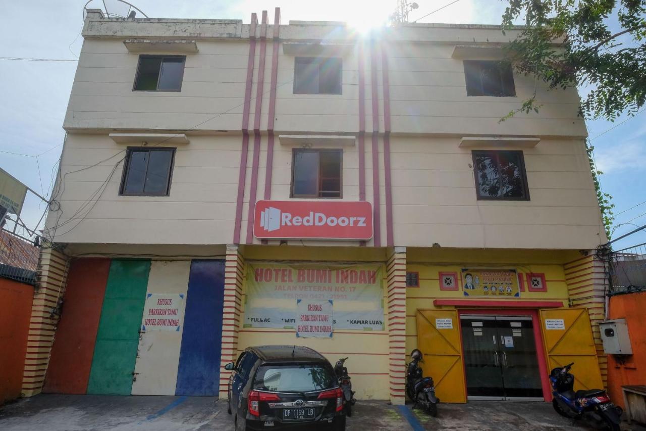 Reddoorz Near Pelabuhan Nusantara Parepare Extérieur photo